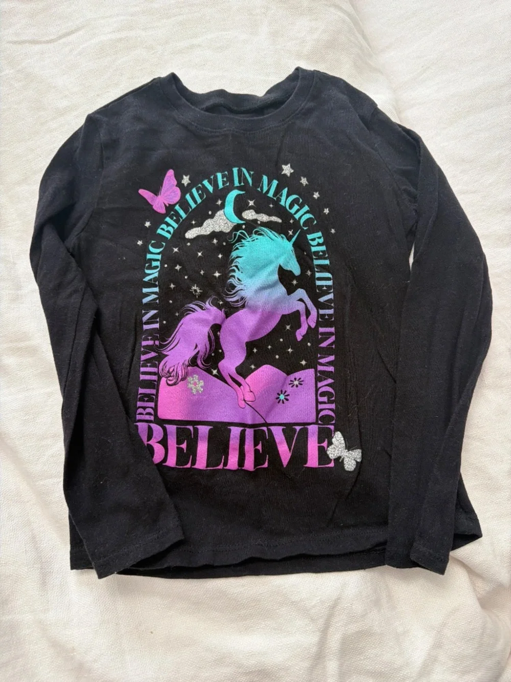 Long sleeve graphic shirts